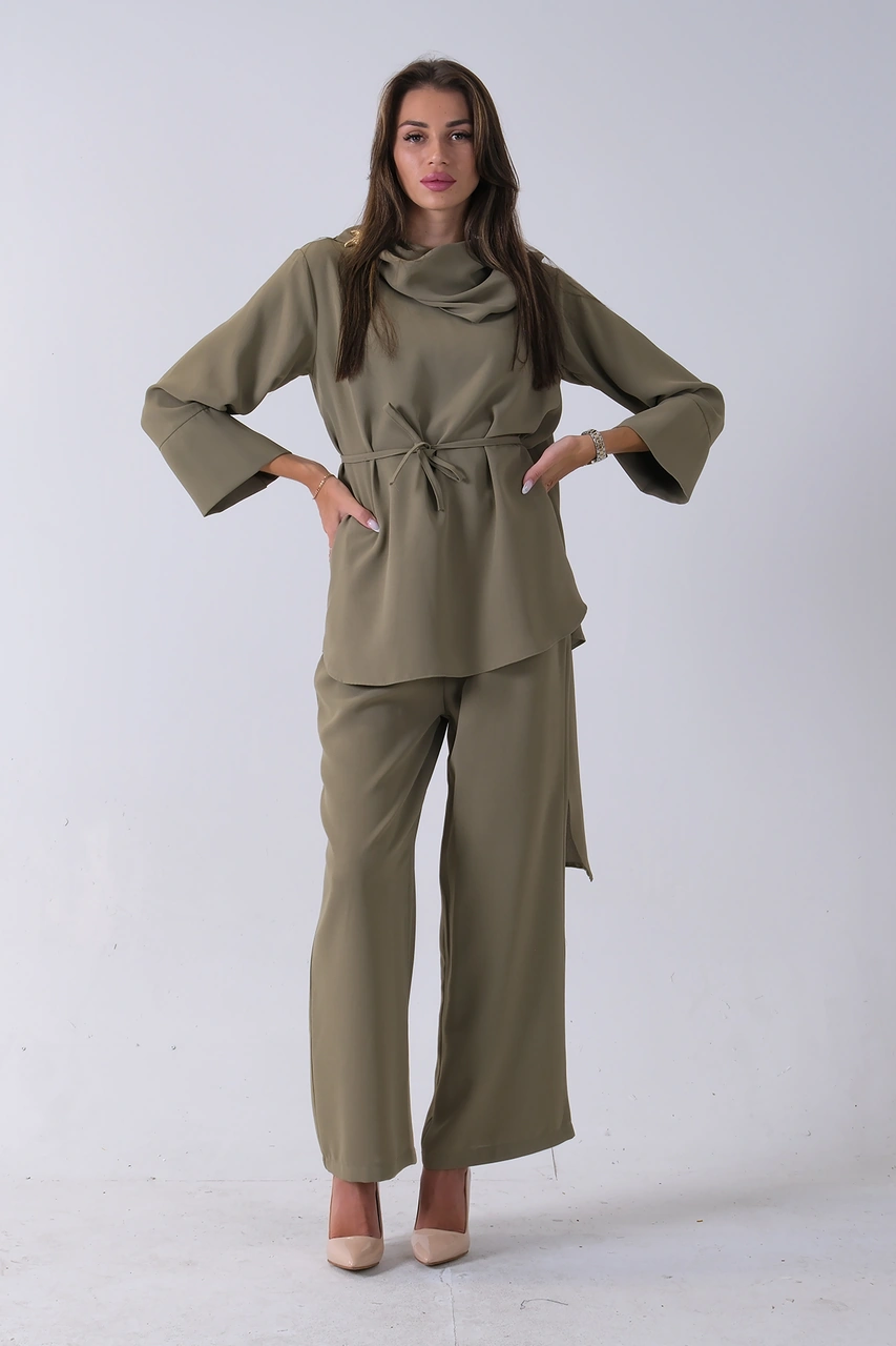 Feminist Haki Şal Yaka Üzeri Broş Detaylı Pantolonlu Takım 4592270.23 Haki