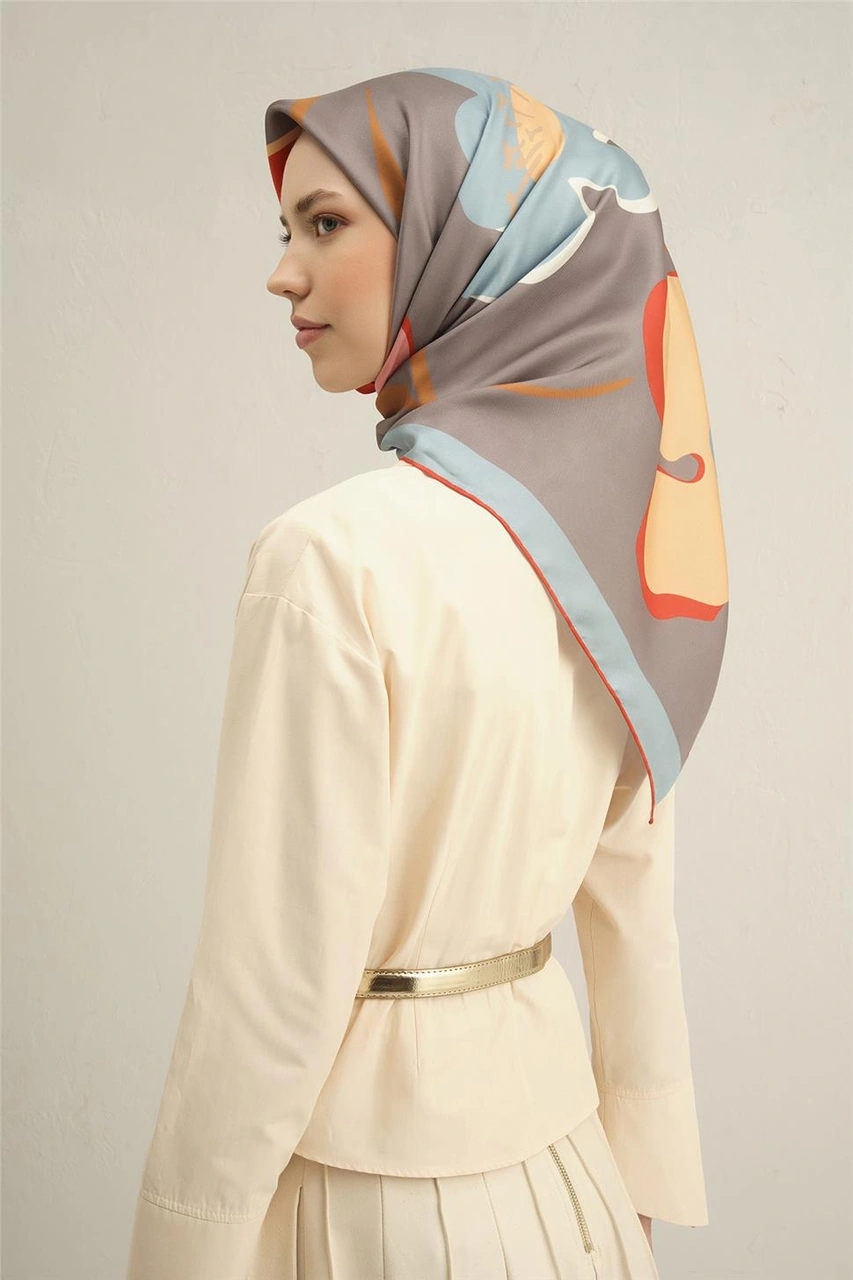 Armine Çiçek Desenli Saf İpek Twill Eşarp 9317d 03 Gri