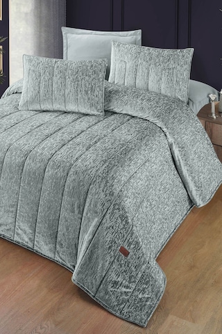 Gerardo Jakar Kadife Çift Kişilik Yatak Örtüsü Takımı Siyah Bej