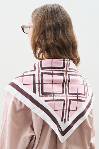 Desenli Orta Boy Saten Fular Elaya Elaya