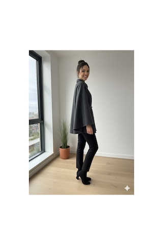 Unika Boutique Kadın Yeni Sezon Kemerli Panço Antrasit
