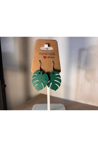 Canlı Yeşil Monstera Yaprağı Motifli Tropikal Tasarım Hafif Sallantılı Kadın Küpe Yeşil