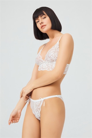 Krem Dantelli Transparan Balensiz Kadın Sütyen Takımı Krem