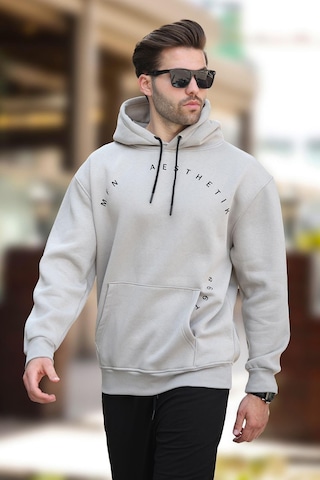Madmext Boyalı Gri Kapüşonlu Cep Detaylı Nakışlı Erkek Sweatshirt 7054-boyalı Gri Boyalı Gri