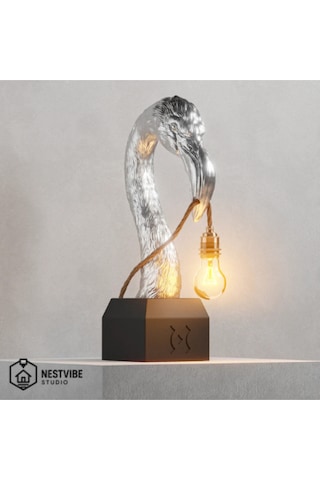 Flamingo Başlı Tasarımlı Şık Masa Lambası Nestvibe Studio Özel Seri Gümüş Flamingo Başlı Tasarımlı Şık Masa Lambası Nestvibe Studio Özel Seri Gümüş