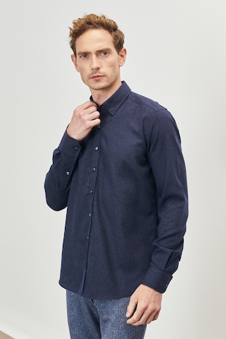 AC&Co / Altınyıldız Classics Erkek Lacivert Slim Fit Dar Kesim Düğmeli Yaka Flanel Oduncu Gömlek 4A2023100029LACM Lacivert