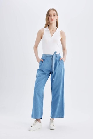 DeFacto Wide Leg Yüksek Bel Kuşaklı Geniş Paça Uzun Jean Pantolon D2433AX24SMNM85