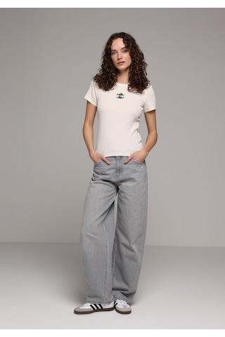 Colin's Colins Slim Fit Yuvarlak Yaka Nakışlı Kadın Ekru Kısa Kol Tişört Cl1079664 Q1.v1 Ecr