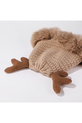 Kadınlar İçin Şık Noel Temalı Örgü Kulaklıklı Bere Renkli Boynuz Detaylı Sıcak Kış Şapkası Beyaz