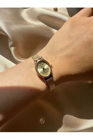 Retro Minimal Hasır Kordon Vintage Kadın Kol Saati Gold Altın