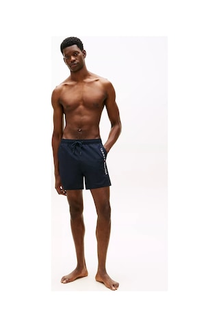Tommy Hilfiger Um0um03748 Dw5 Xl Orta Boy İpli Kapamalı Cepli-16354 Orta Kırmızı