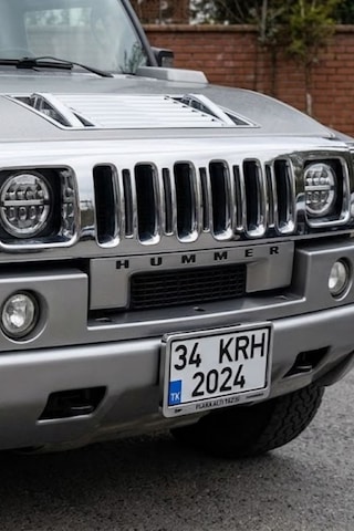 Krom Plakalık Metal Plaka Altlığı Paslanmaz Universal Araç Plaka Tutucu Şık Tasarım