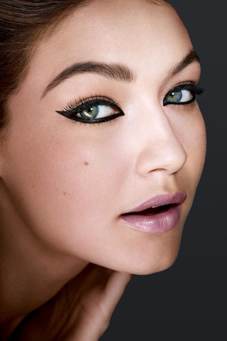 Maybelline New York The Colossal Go Extreme Leather Black Maskara Siyah