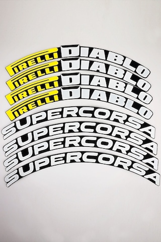 Motosiklet 3d Lastik Yazısı Pirelli Diablo Supercorsa Sarı Alman Yapıştırıcı