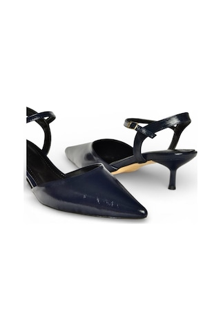 Fox Shoes Y480259860 Lacivert Rustik Mini İnce Topuklu Sivri Burun Kadın Ayakkabı Lacivert