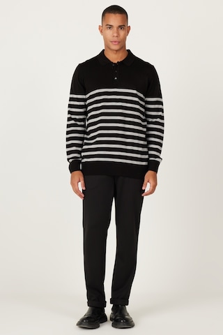 AC&Co / Altınyıldız Classics Erkek Sıyah-antrasıt Standart Fit Normal Kesim Polo Yaka Çizgili Triko Kazak Siyah - Antrasit