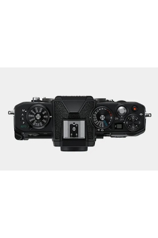 Nikon Z FC 18-140mm VR Lens Kit
