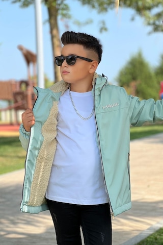 Erkek Çocuk Sabit Kapüşonlu Metal Armalı İçi Kürklü Mont Km3987 Mint