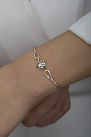 Nereze 925 Ayar Gümüş Kelepçe Model Aquamarin Taşlı Yonca Bileklik