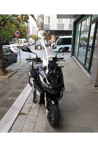 Motocam Barossa Adv 125 Ön Cam 2025-2026 Model 57cm Şeffaf Renkli 4mm Sportif