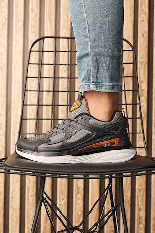 Günlük Erkek Sneaker Fileli Bağcıklı Kalın Tabanlı Rahat Spor Ayakkabı 4267 Füme- Orange- Siyah