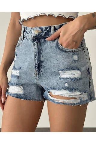 Fashion Cocktail Yırtık Sökük Detaylı Cepli Eskitme Taşlama Püsküllü Cepli Yüksek Bel Kadın Denim Kot Şort Açık Mavi