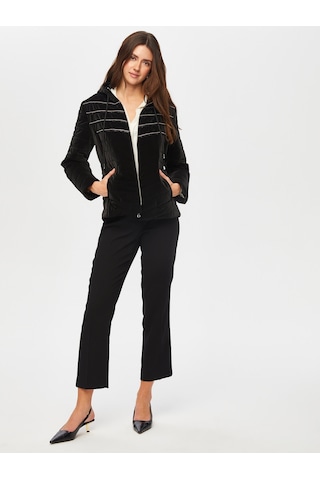 Zincir Şerit Detaylı Kadife Görünümlü Kapitone Mont 005 Us25kmt00510 Siyah