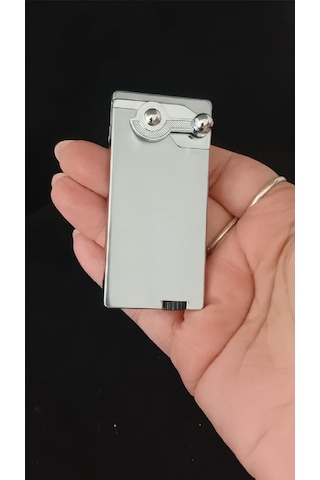 Minimalist İnce Slim Gümüş Renk Yenilikçi Gazlı Jet Alev Çakmak Çok Renkli