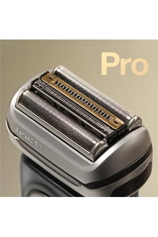 Braun Series 9 Pro 9465CC Islak & Kuru Tıraş Makinesi + Clean & Charge + Deri Seyahat Kılıfı