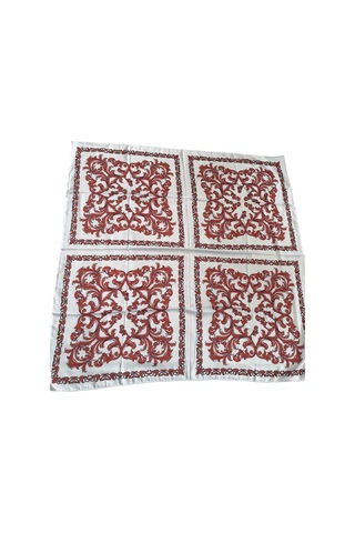 Tikitonki Çok Parçalı Kırmızı Çiçek Desenli Saten Beyaz Eşarp - 90x90 Beyaz Beyaz