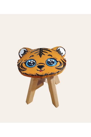 Minik  Aslan El Yapımı Ahşap Çocuk Taburesi
