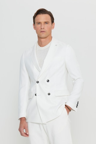 Erkek Ekru Slim Fit Dar Kesim Kırlangıç Yaka Kapak Cepli Blazer Ceket Ekru