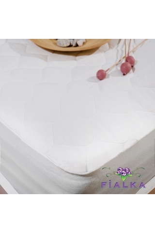 Fialka Alez Kapitoneli Fitted Lastikli 160X200 Çift Kişilik Beyaz