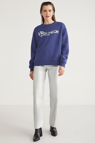 Ethıquet Clover Kadın Bisiklet Yaka Varak Baskı Detaylı Lacivert Sweatshirt