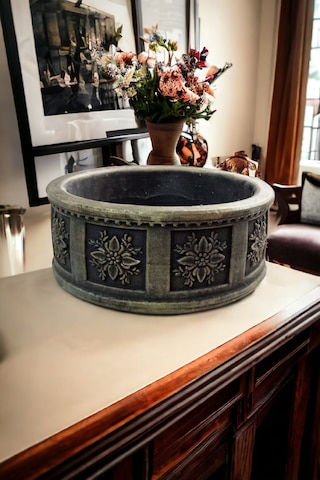Çiçek Desenli Beton Bonsai Ve Aranjman Saksısı