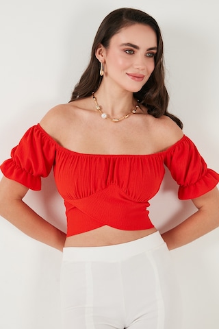Lela Regular Fit Madonna Yaka Bağlama Detaylı Crop Bayan Bluz 6527017 Nar Çiçeği