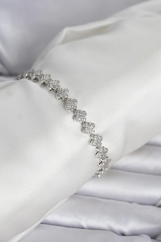 Zarif Bilekler İçin Silver Pirinç Zirkonlu Yonca Model Sıralı Stil Kadın Bileklik Bakır