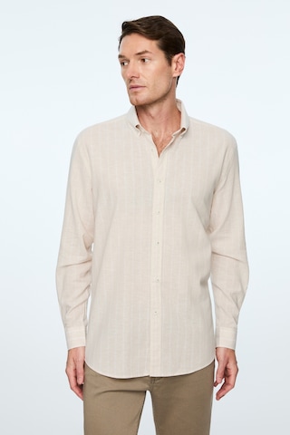 Morven Erkek Bej Keten Trend Çizgili Regular Fit Düğmeli Yaka Gömlek 26ys004008653 Bej