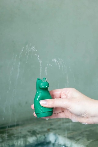 Trixie Mrs. Elephant & Mr Crocodile Su Sıçratan Hayvanlar Banyo Oyuncağı 37-676 Belirtilmemiş