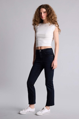 Defacto Crop Flare Fıt Yüksek Bel Bilek Boy Jean Yıkamalı Pantolon G2217ax26spnm40 Siyah-nm40