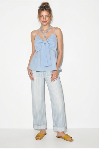 Shade Kadın V Yaka Fiyonk Detaylı İnce Askılı Sırtı Gipe Detaylı Bluz 20194 60286267 - Bebe Mavisi
