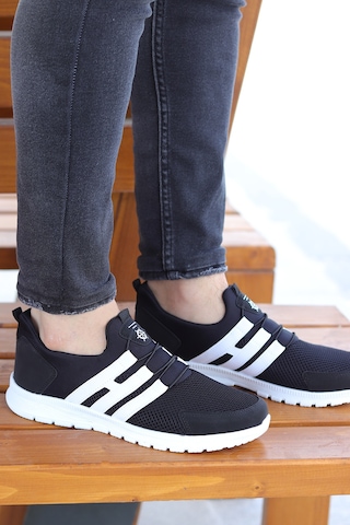 Vojo Huboss Rahat Taban Bağcıksız Erkek Spor Ayakkabı 267800001860 01 Siyah Siyah