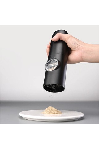 Jialan Taşınabilir Şarj Edilebilir Elektrikli Tuz Biber Değirmeni Siyah