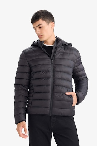 Defacto Su Geçirmez Slim Fit Dar Kesim Kapüşonlu Fermuarlı Şişme Mont N4661az25aubk27 Siyah
