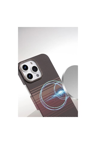 Apple İphone 16 Pro Max Vega Magsafe Kapak