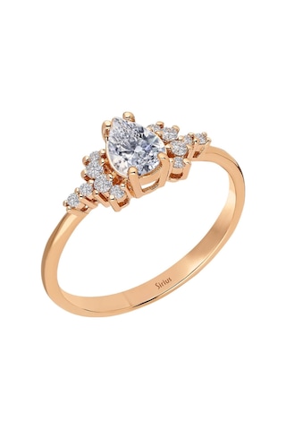 Sirius Pırlanta Ve Damla Kesim Beyaz Topaz Lacrima Yüzük 47R0015