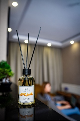 Vivaldi Home Kavun Çubuklu Oda Kokusu Esansiyel Uçucu Yağ 100 ML