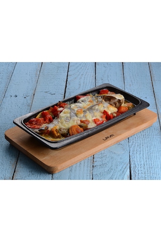 Lava Döküm Servis Tabağı. Siyah Renk. Ölçü 30x15cm.