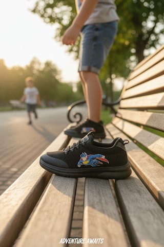 Enoch Süper Kahraman Figürlü Esnek Tabanlı Ve Kolay Giyim Slip-on Model Çocuk Ayakkabı Siyah