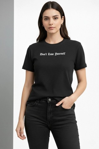 Wear Vexel Kadın Wafıl Kumaş Tişört Regular Kalıp Bisiklet Yaka Baskılı T-shirt - Siyah Siyah